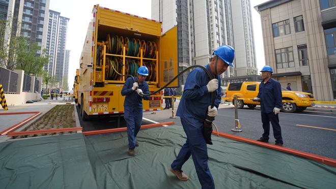 足球报：海牛阵容实力不是很强，外援和主帅亚森是关键因素